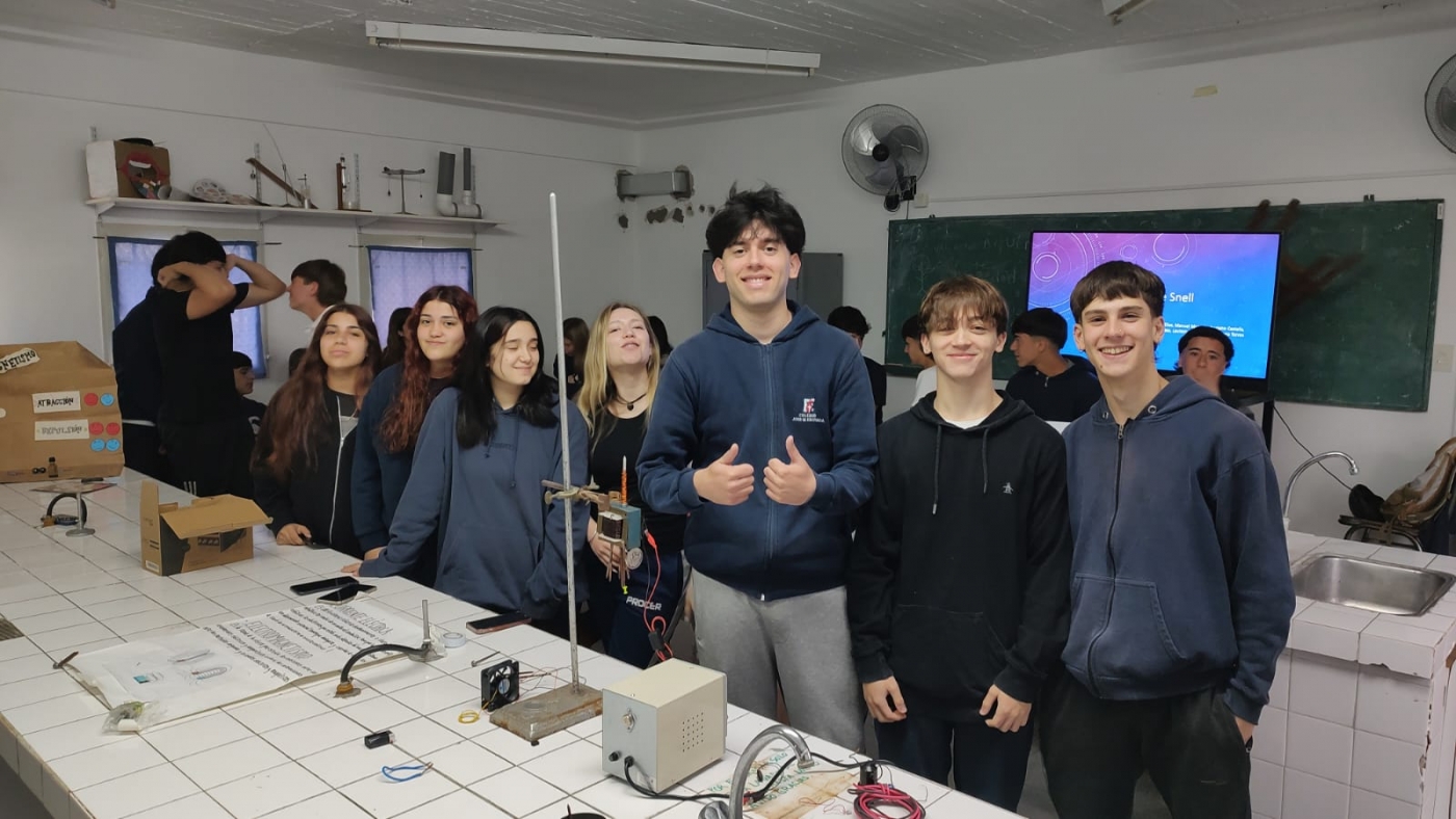 Ciencia y conocimiento en el Colegio Estrada