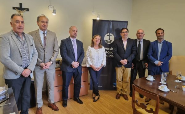 El Subsecretario de Políticas Universitarias disertó en la UCALP