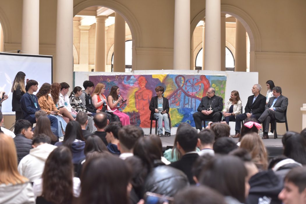 La ESI, el tema de interés más votado por estudiantes de escuelas platenses