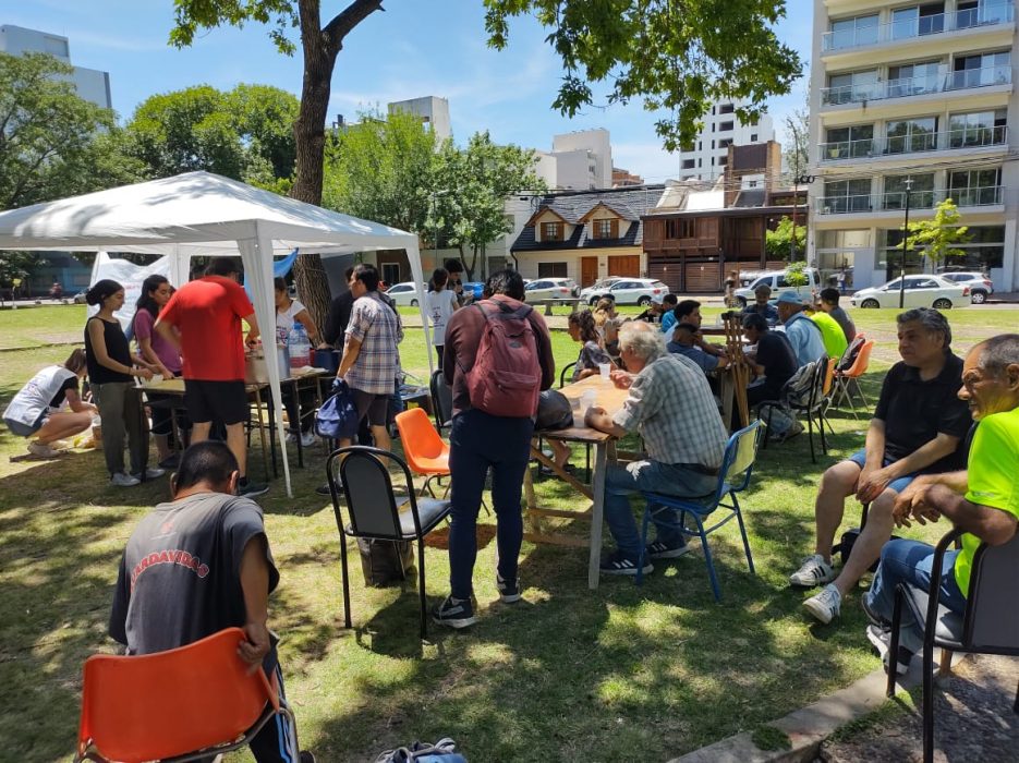 Acompañamos a Cáritas La Plata en ocasión de la Jornada Mundial de los Pobres