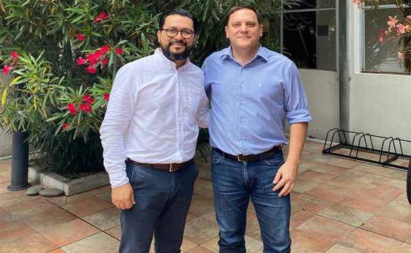 Encuentro Internacional en la UCALP con investigador mexicano