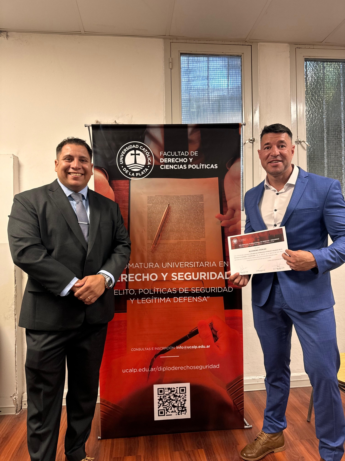 Entregan certificados de Diplomatura Internacional en Derecho y Seguridad