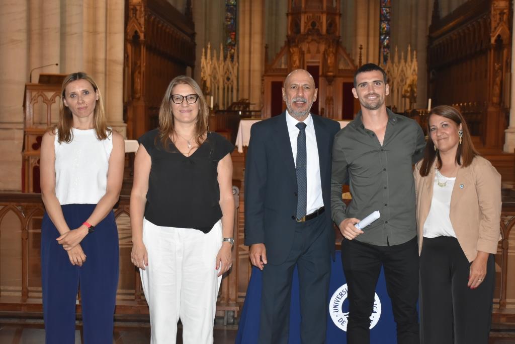 La Facultad de Ciencias de la Salud de la UCALP reconoció a sus graduados 