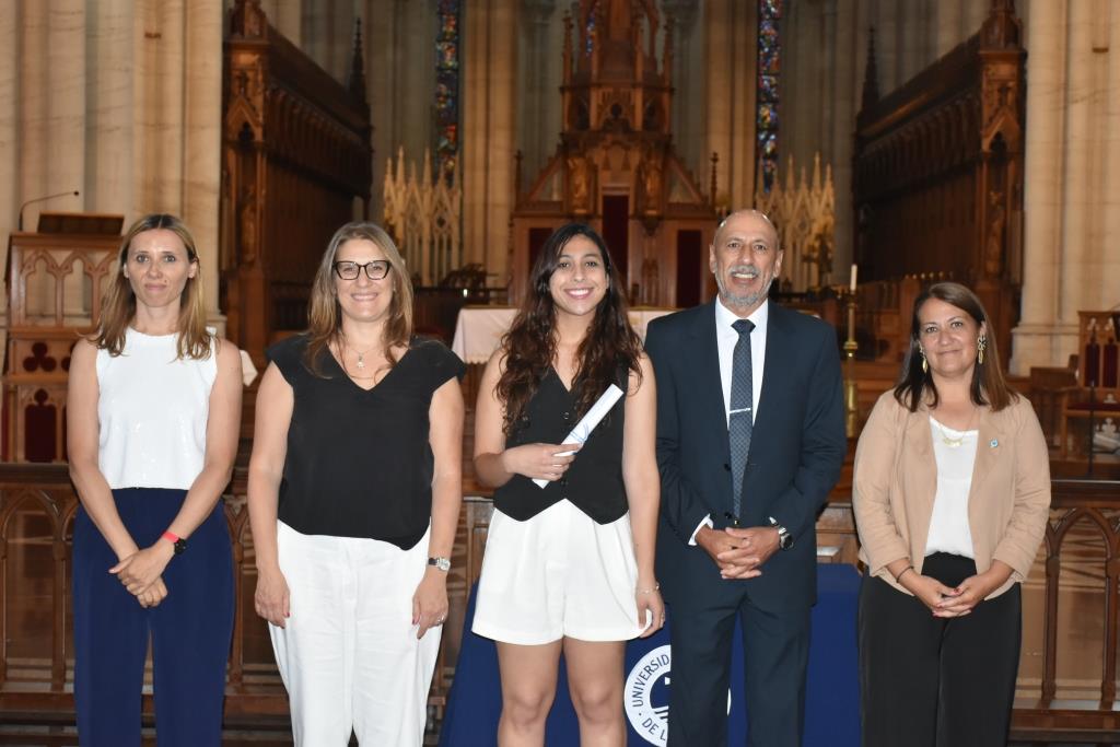 La Facultad de Ciencias de la Salud de la UCALP reconoció a sus graduados 