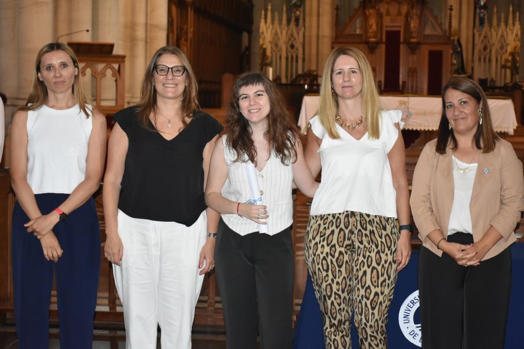 La Facultad de Ciencias de la Salud de la UCALP reconoció a sus graduados 