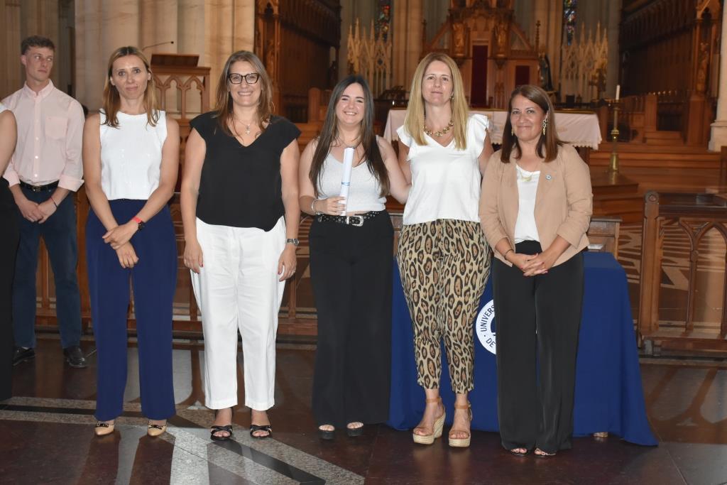 La Facultad de Ciencias de la Salud de la UCALP reconoció a sus graduados 