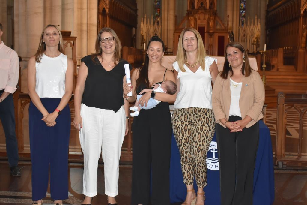 La Facultad de Ciencias de la Salud de la UCALP reconoció a sus graduados 