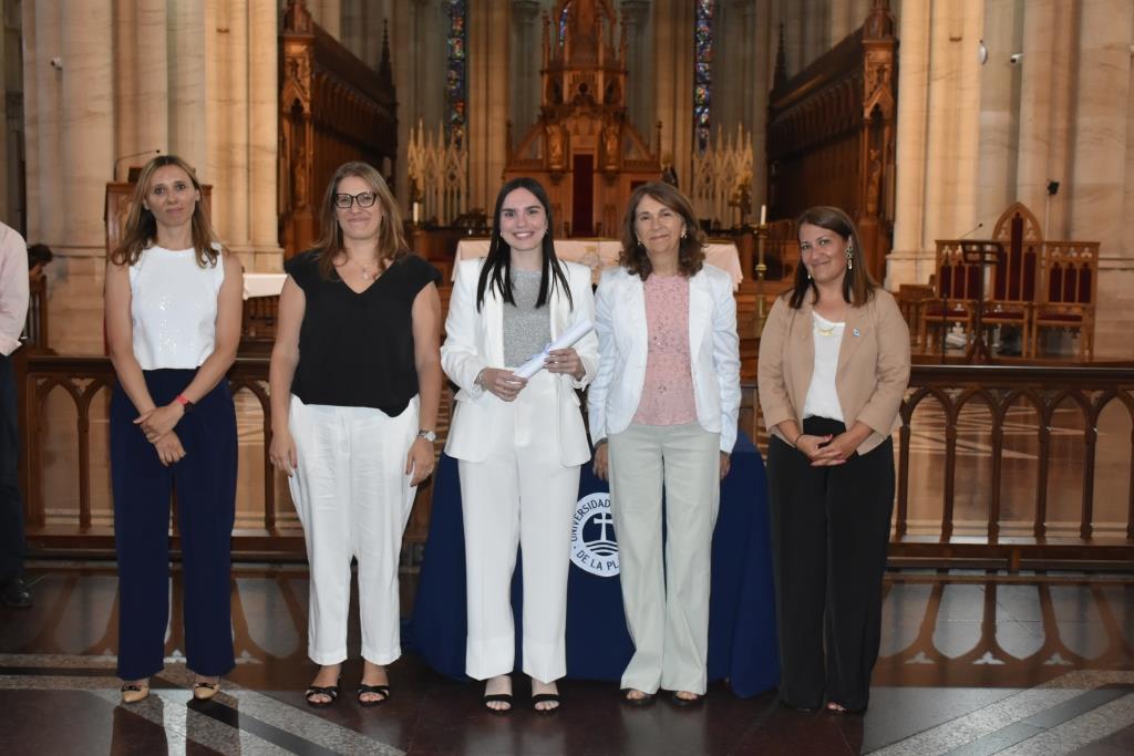 La Facultad de Ciencias de la Salud de la UCALP reconoció a sus graduados 
