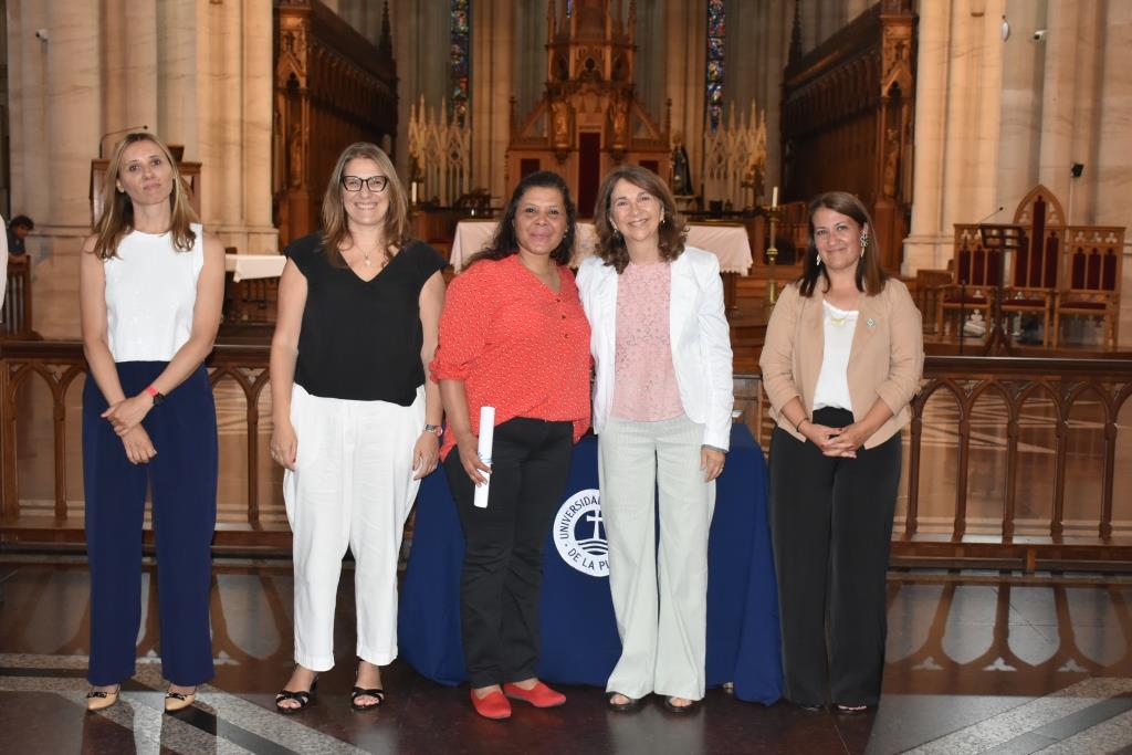 La Facultad de Ciencias de la Salud de la UCALP reconoció a sus graduados 
