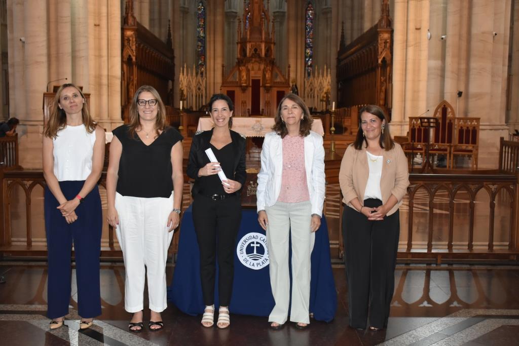 La Facultad de Ciencias de la Salud de la UCALP reconoció a sus graduados 