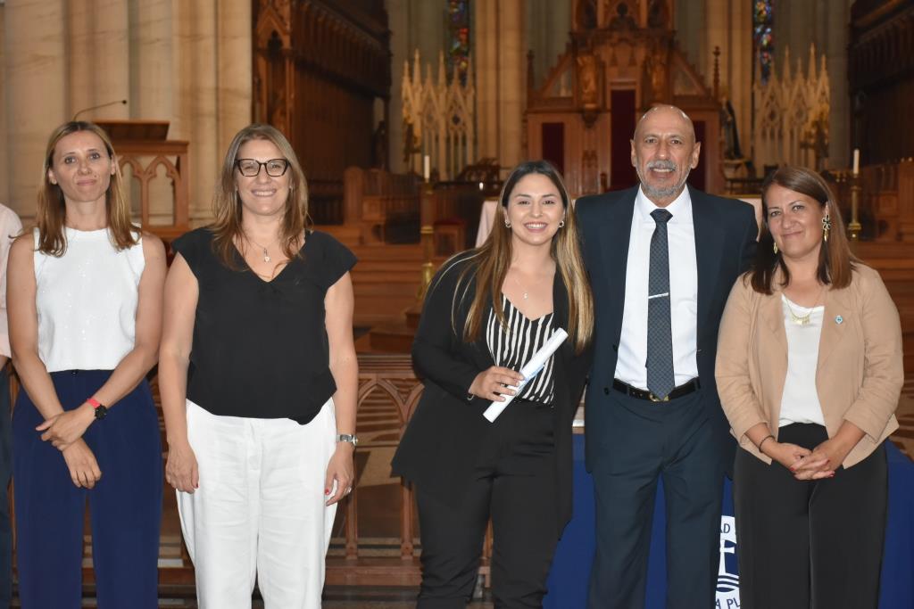 La Facultad de Ciencias de la Salud de la UCALP reconoció a sus graduados 
