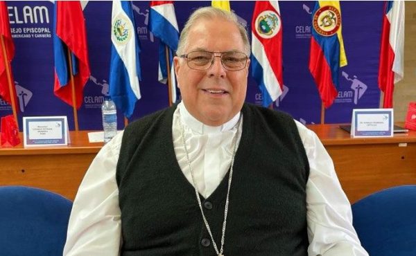 Mons. Bochatey: “Francisco es un ejemplo increíble de lo que significa ser un líder de paz”