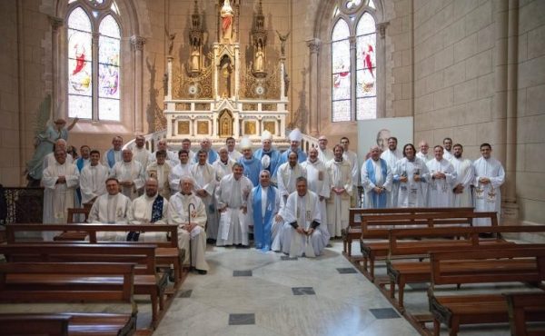 Peregrinación anual del clero platense a la basílica de Luján