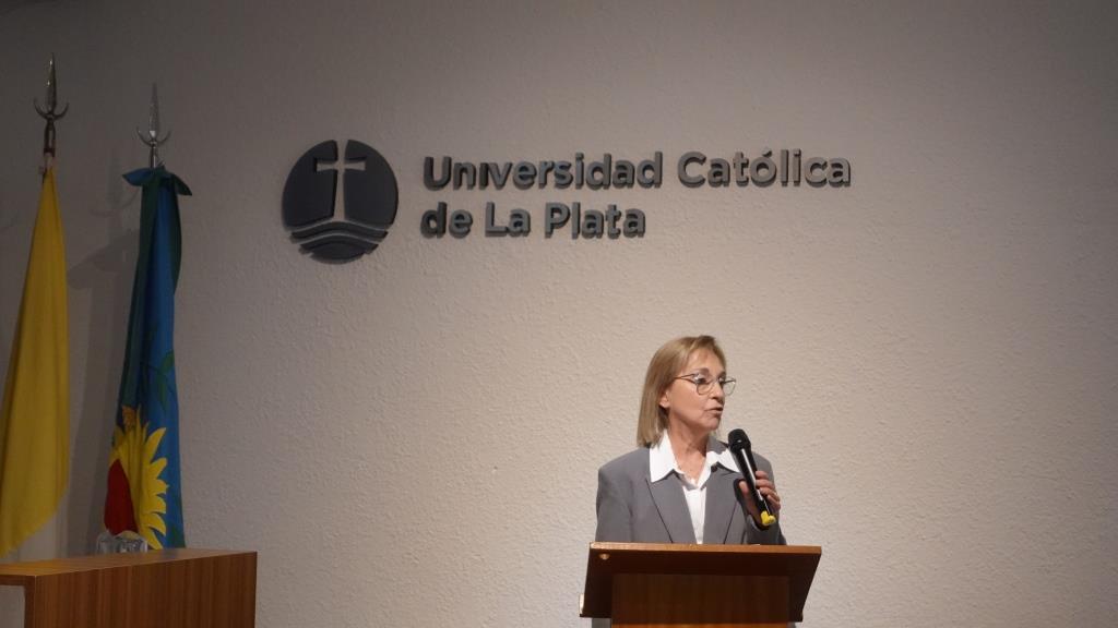 Premian a investigadores en la VI Jornada Anual de la UCALP 