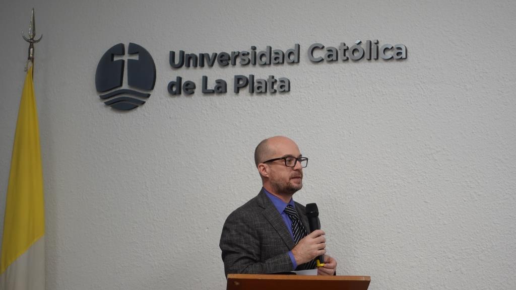 Premian a investigadores en la VI Jornada Anual de la UCALP 