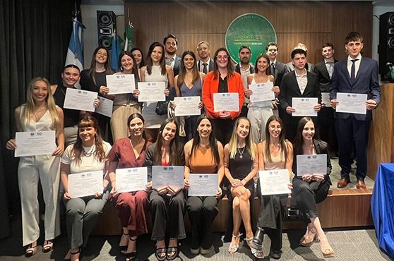 Recibieron diplomas los egresados de Ciencias Económicas y Sociales