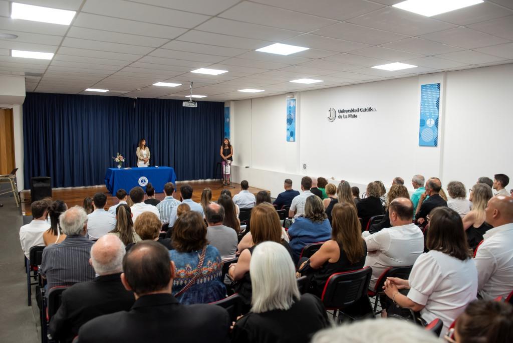 Acto de colación en Bahía Blanca 