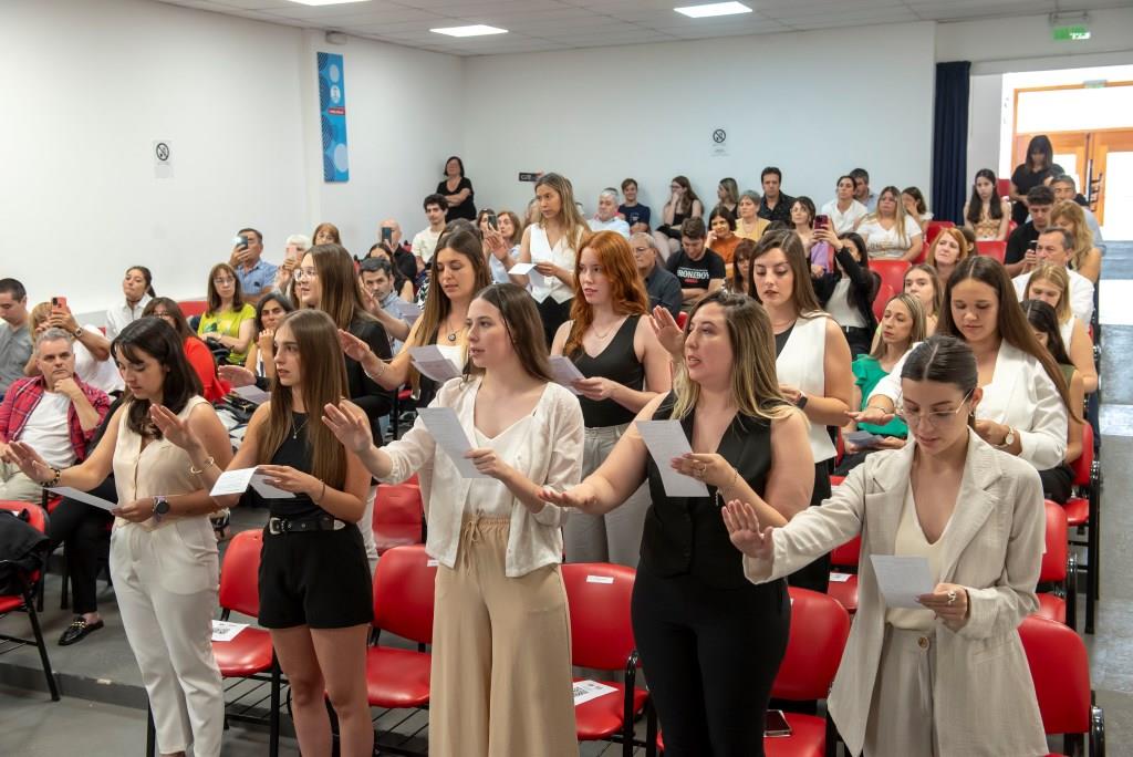 Acto de colación en Bahía Blanca 