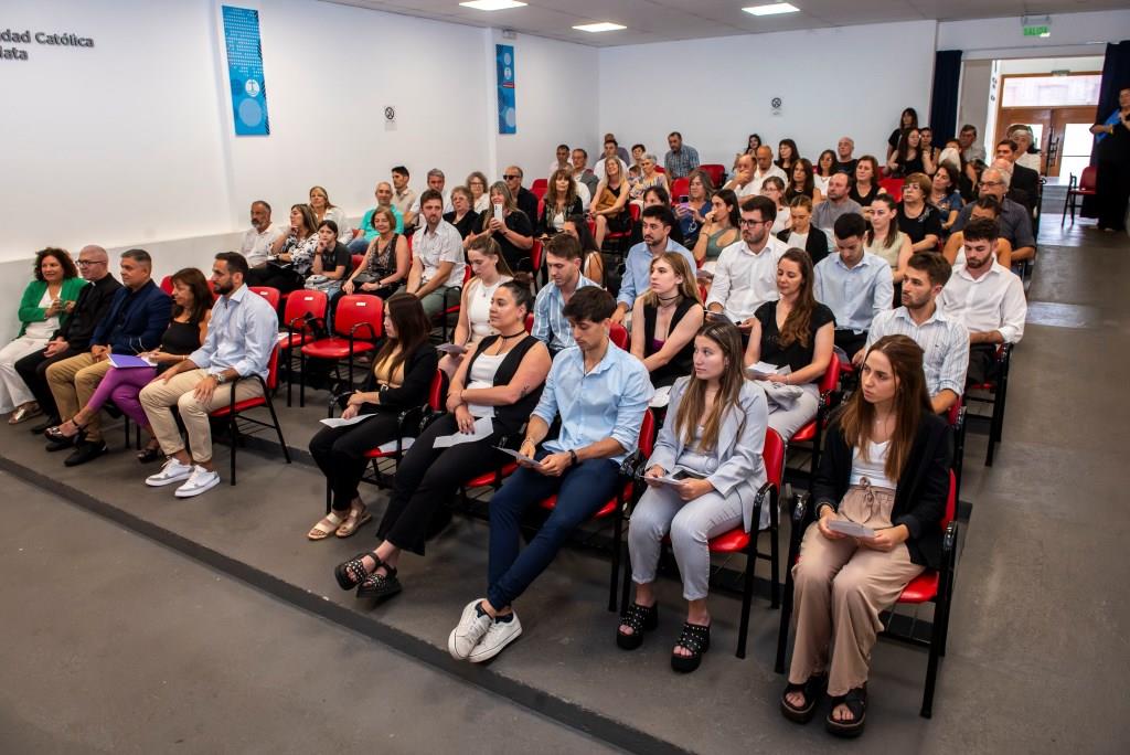 Acto de colación en Bahía Blanca 