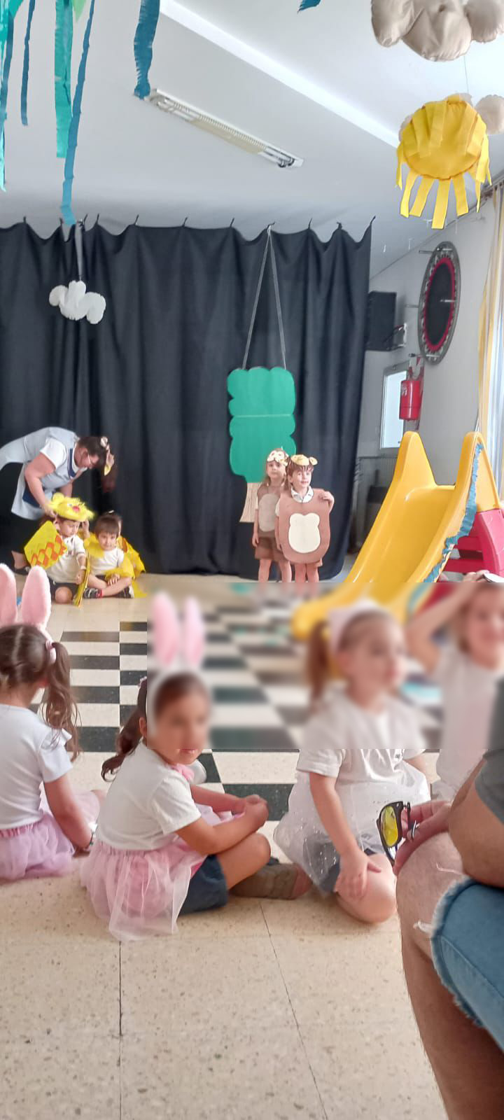 Alumnos del Jardín Estrada cerraron el proyecto literario con obras