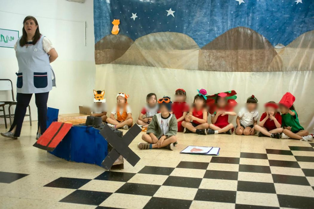 Alumnos del Jardín Estrada cerraron el proyecto literario con obras teatrales (18)