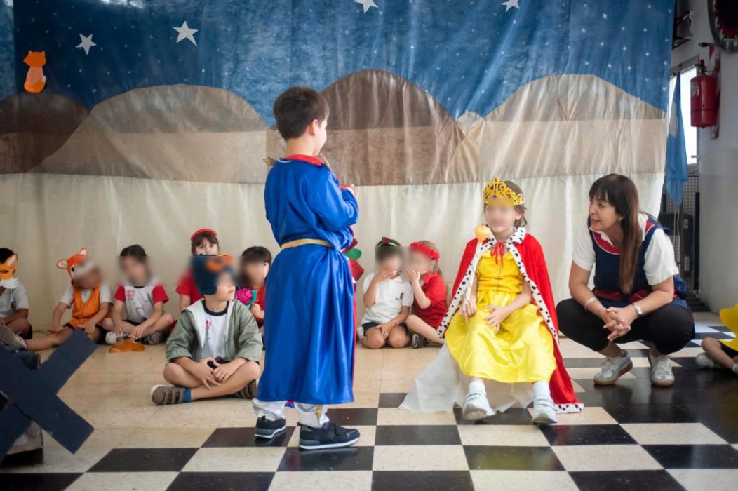 Alumnos del Jardín Estrada cerraron el proyecto literario con obras teatrales (21)