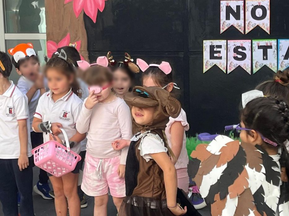 Alumnos del Jardín Estrada cerraron el proyecto literario con obras teatrales (28)