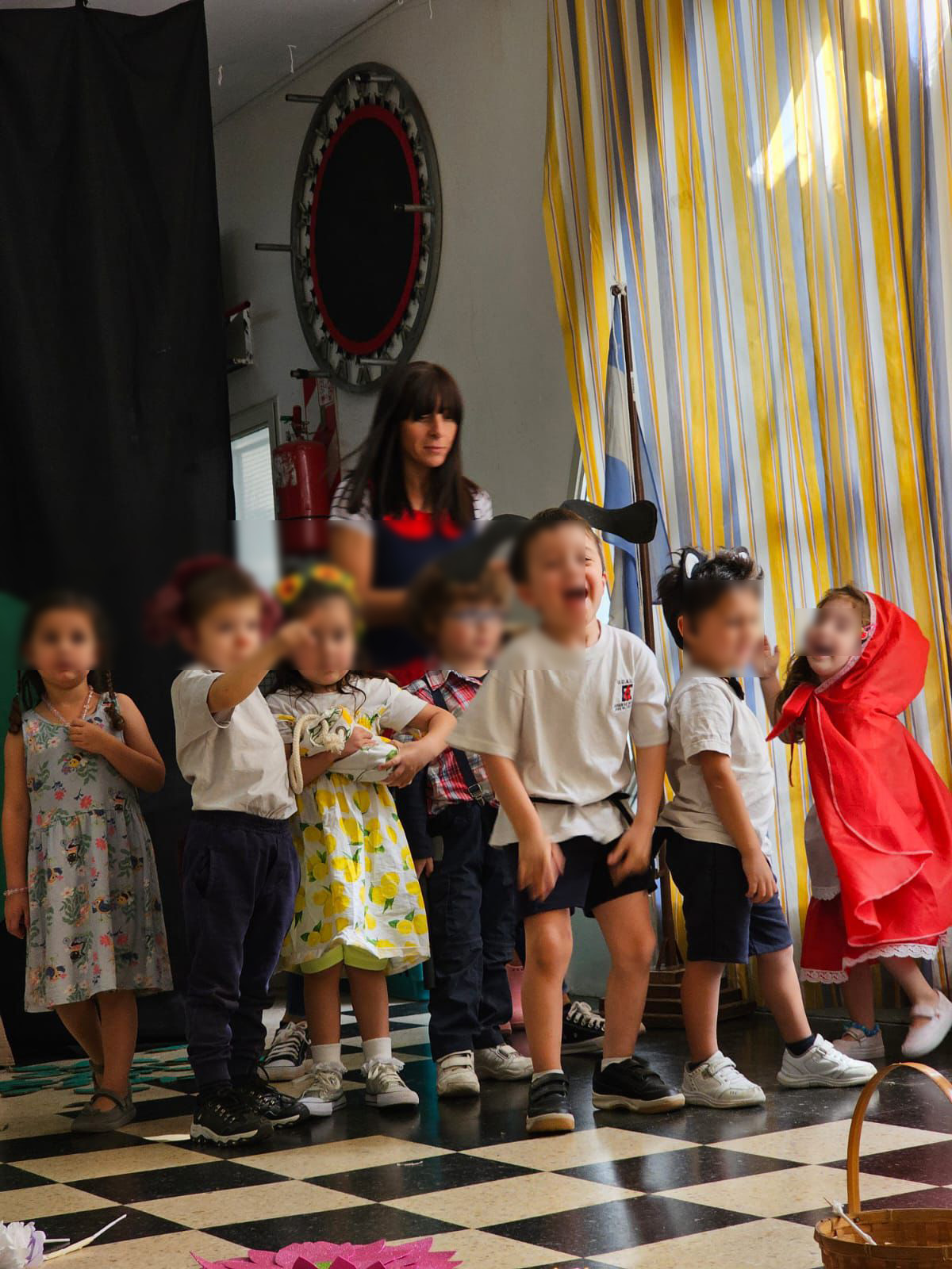 Alumnos del Jardín Estrada cerraron el proyecto literario con obras