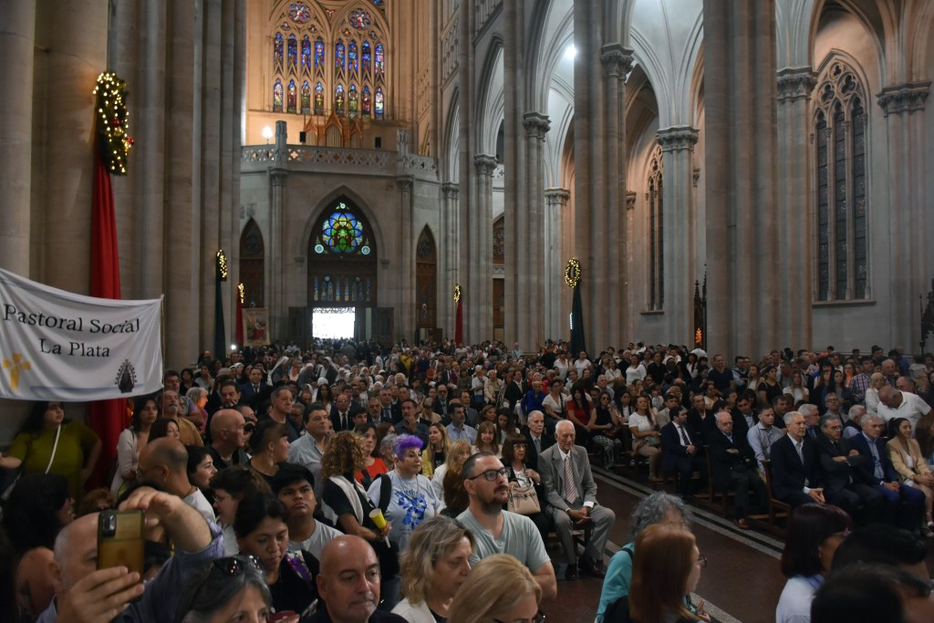 La asunción del nuevo Arzobispo en imágenes