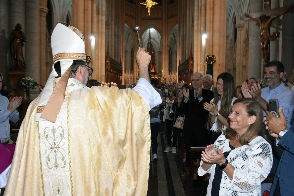 La asunción del nuevo Arzobispo en imágenes
