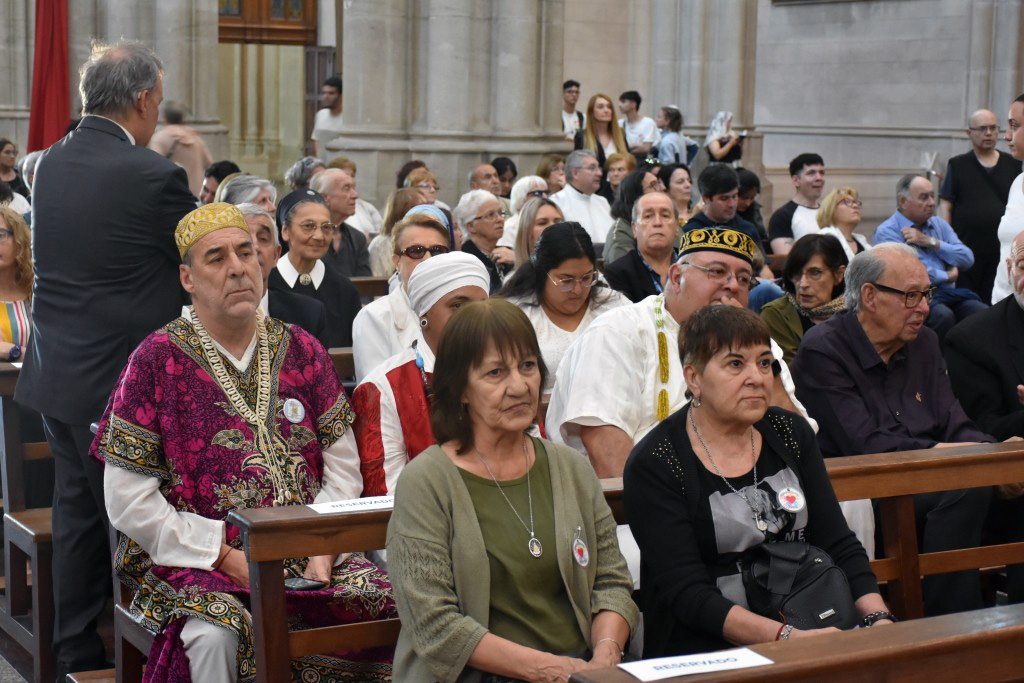 La asunción del nuevo Arzobispo en imágenes