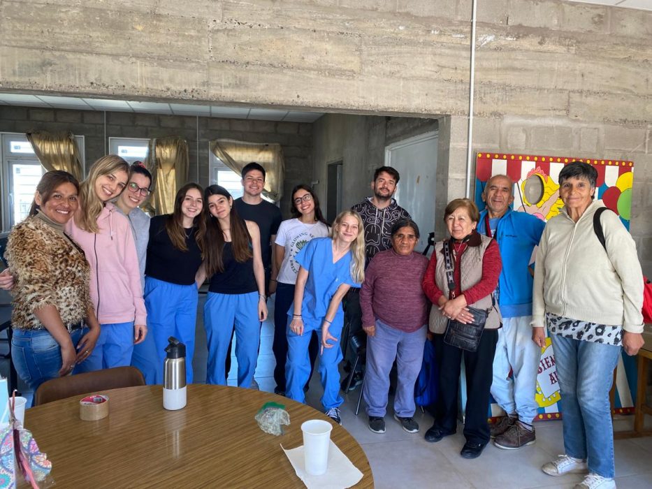 Prácticas comunitarias de nutrición en Bahía Blanca: un puente entre la universidad y la comunidad