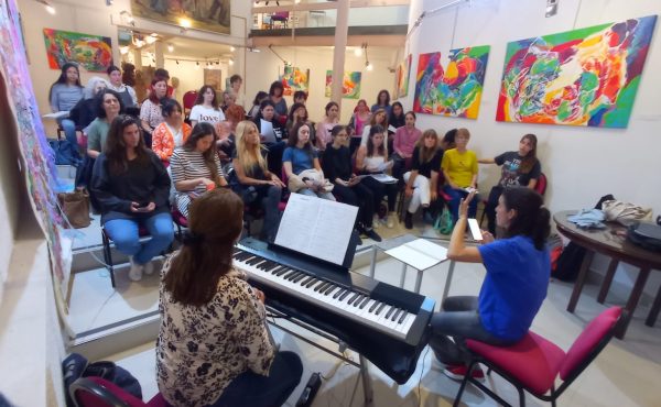 Diez años del coro UCALP: una escuela de formación musical