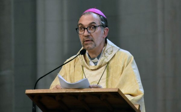 Primeros anuncios de monseñor Gustavo Carrara