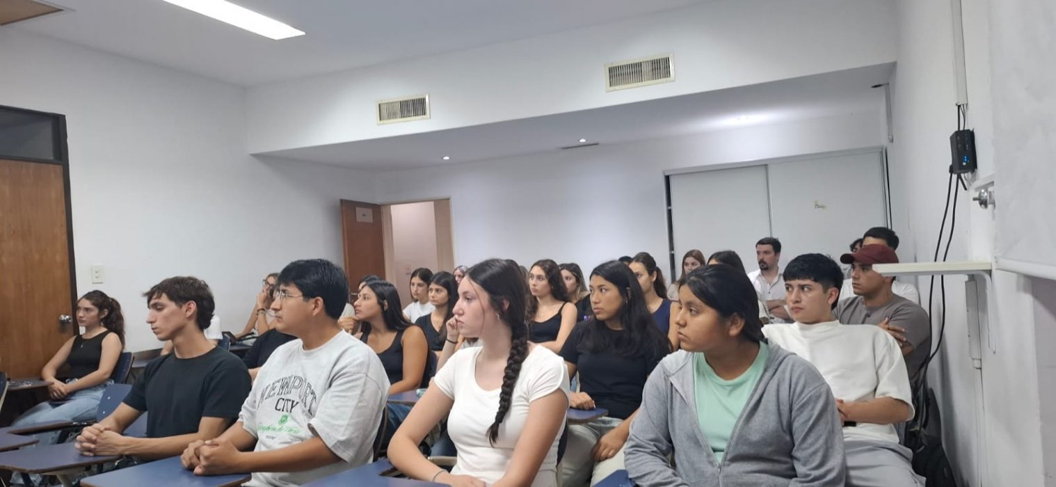 Odontología inauguró su curso de ingreso