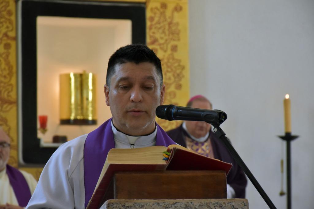 “Educar es un acto de esperanza”, misa por un nuevo aniversario