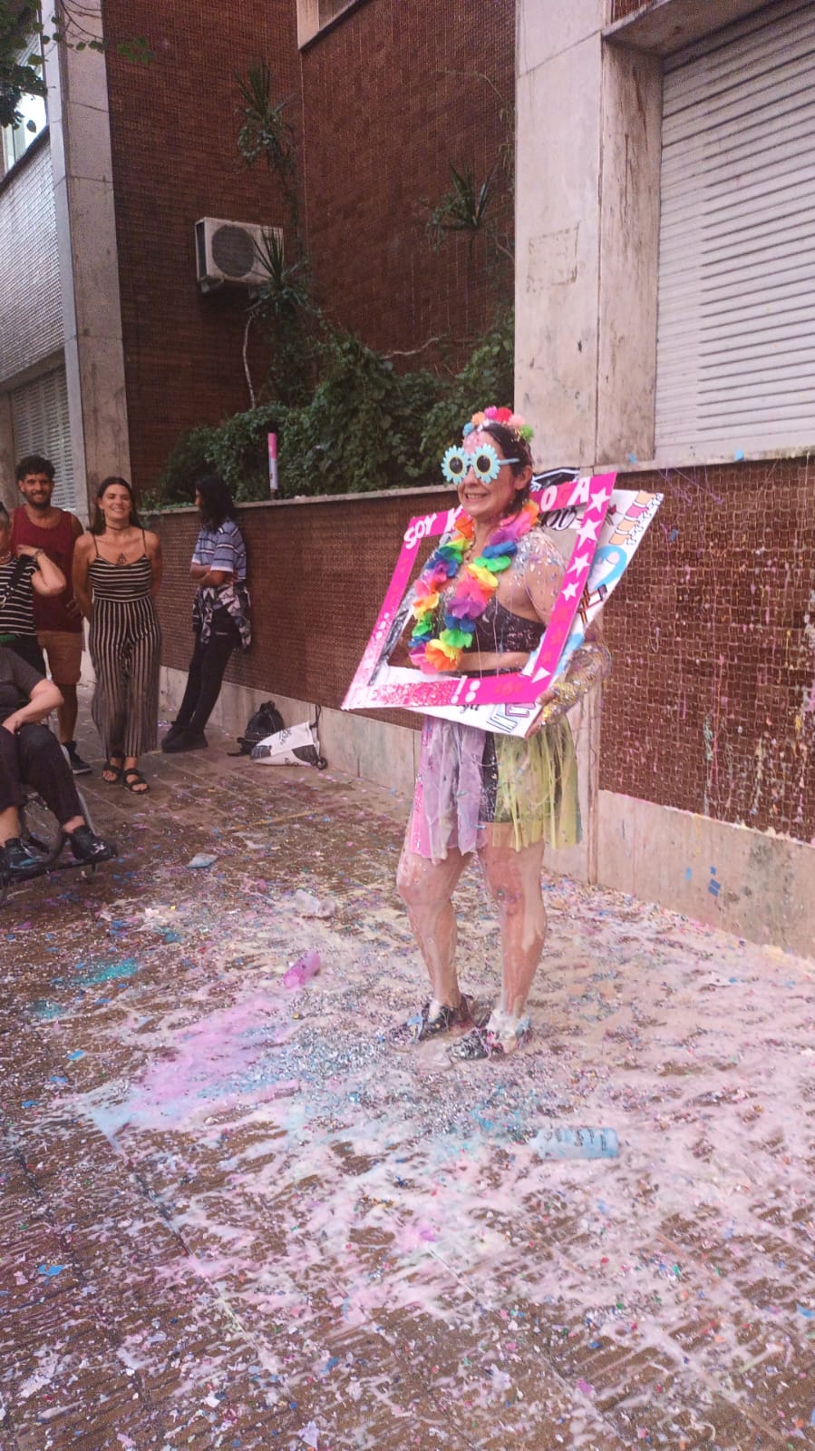 Festejar ayudando: los egresados de la UCALP sumaron su aporte solidario para Bahía Blanca