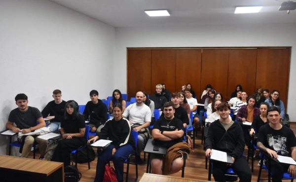 La UCALP continúa fortaleciendo el vínculo con sus becarios