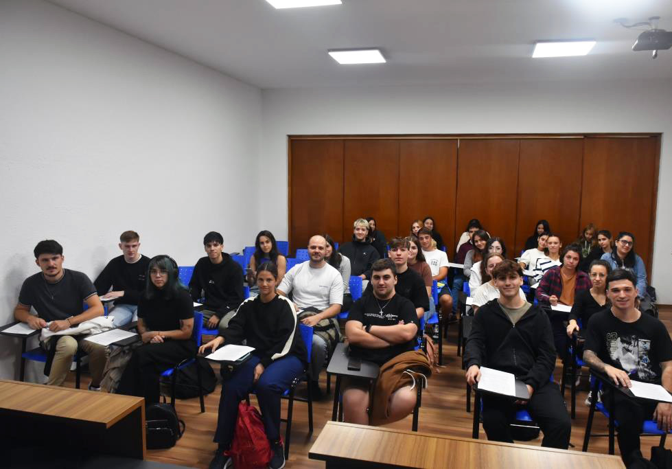 La UCALP continúa fortaleciendo el vínculo con sus becarios