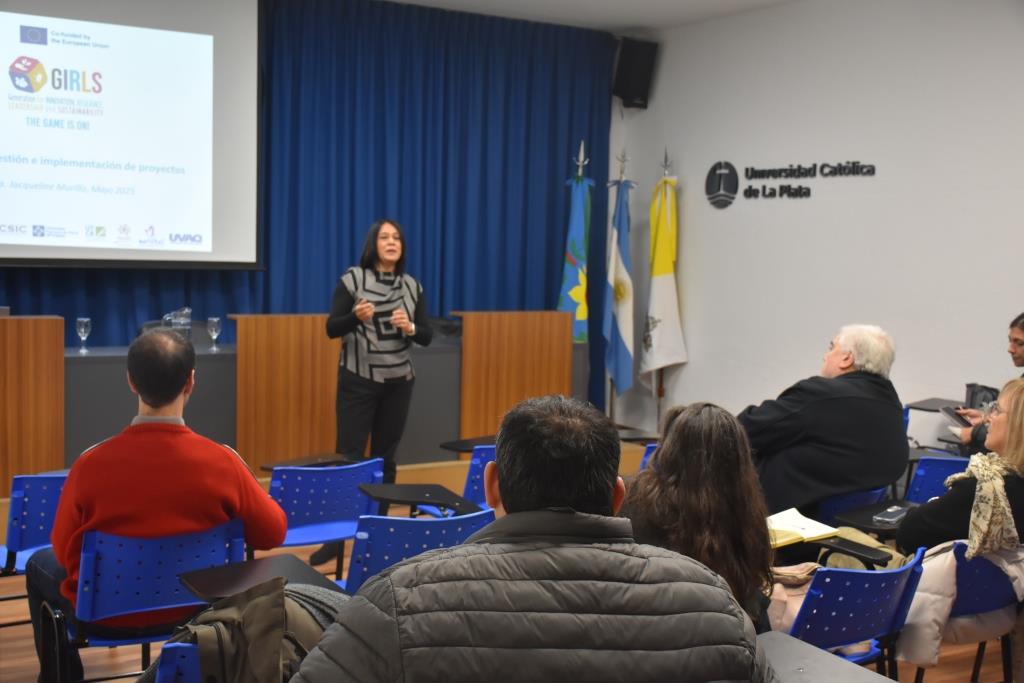 Destacados especialistas internacionales disertaron en la UCALP