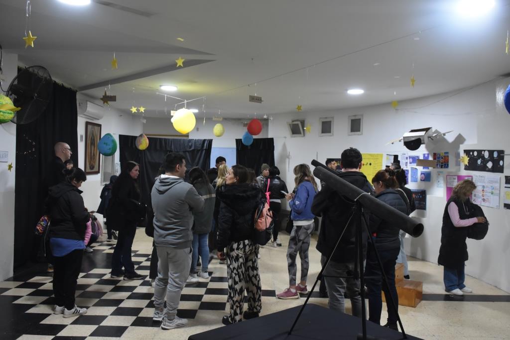 Los niños del Jardín Estrada compartieron su experiencia en el Planetario