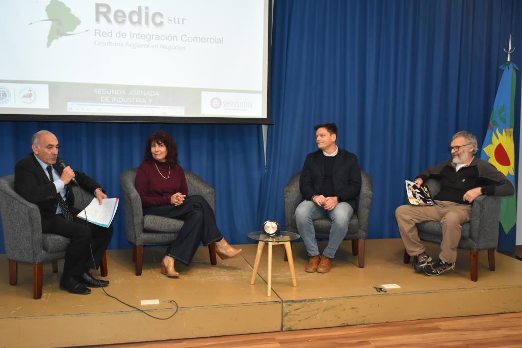 La UCALP fue sede de la Segunda Jornada de Industria y Desarrollo Sostenible