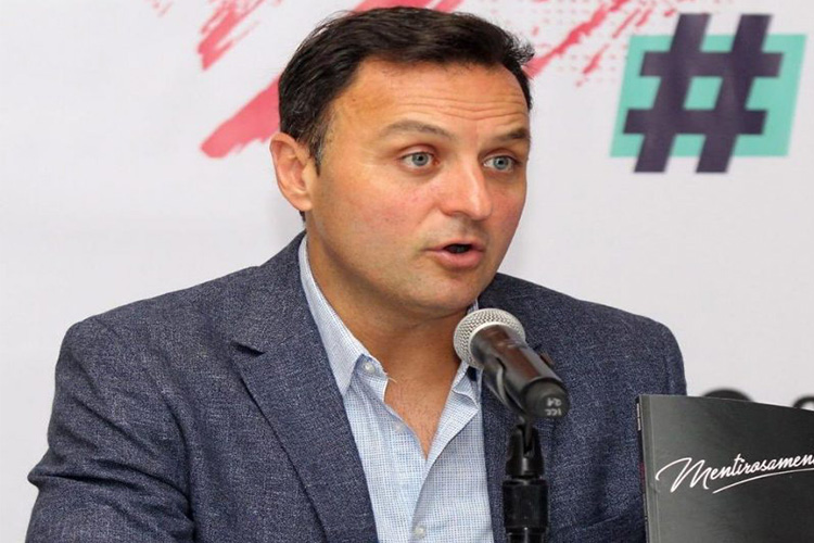 Presentación de un libro sobre comunicación política