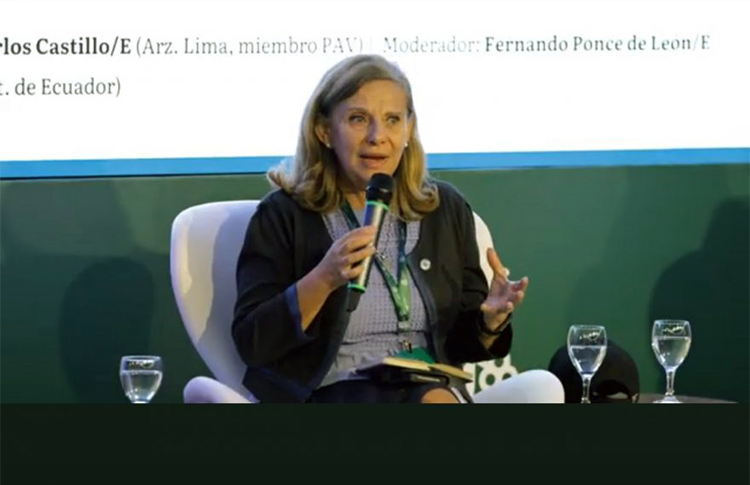 La rectora de la UCALP expuso en Río de Janeiro y abogó por “universidades abiertas”