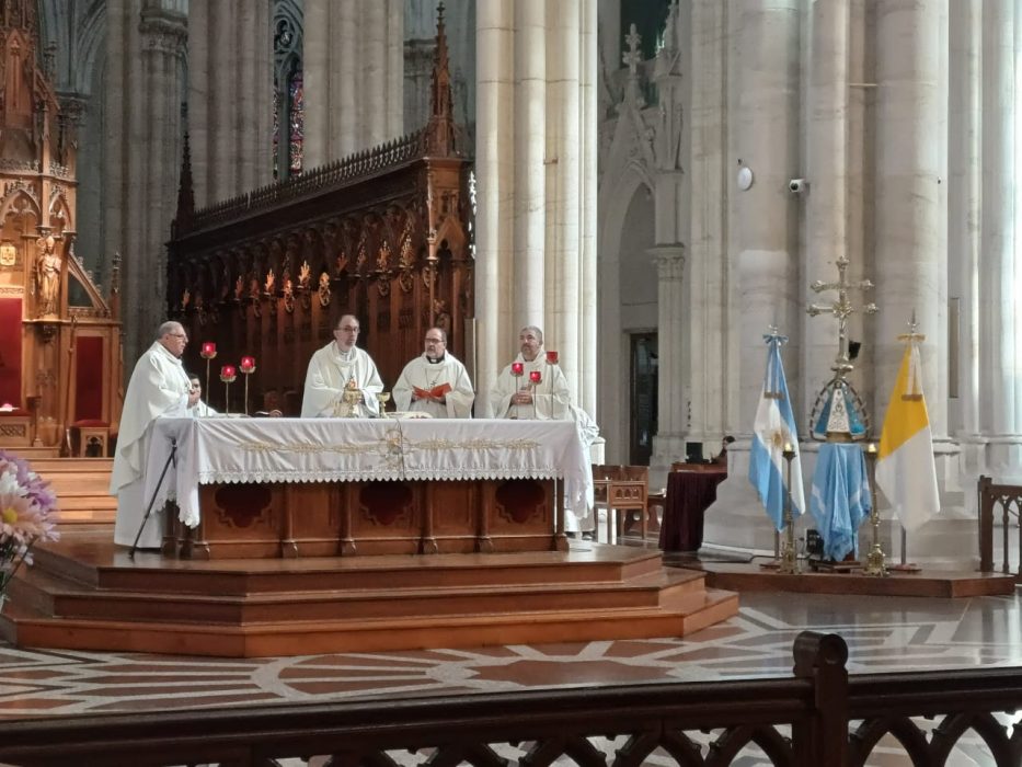 “El Espíritu Santo nos regaló al Papa León para ayudarnos a vivir el Evangelio de Jesús”