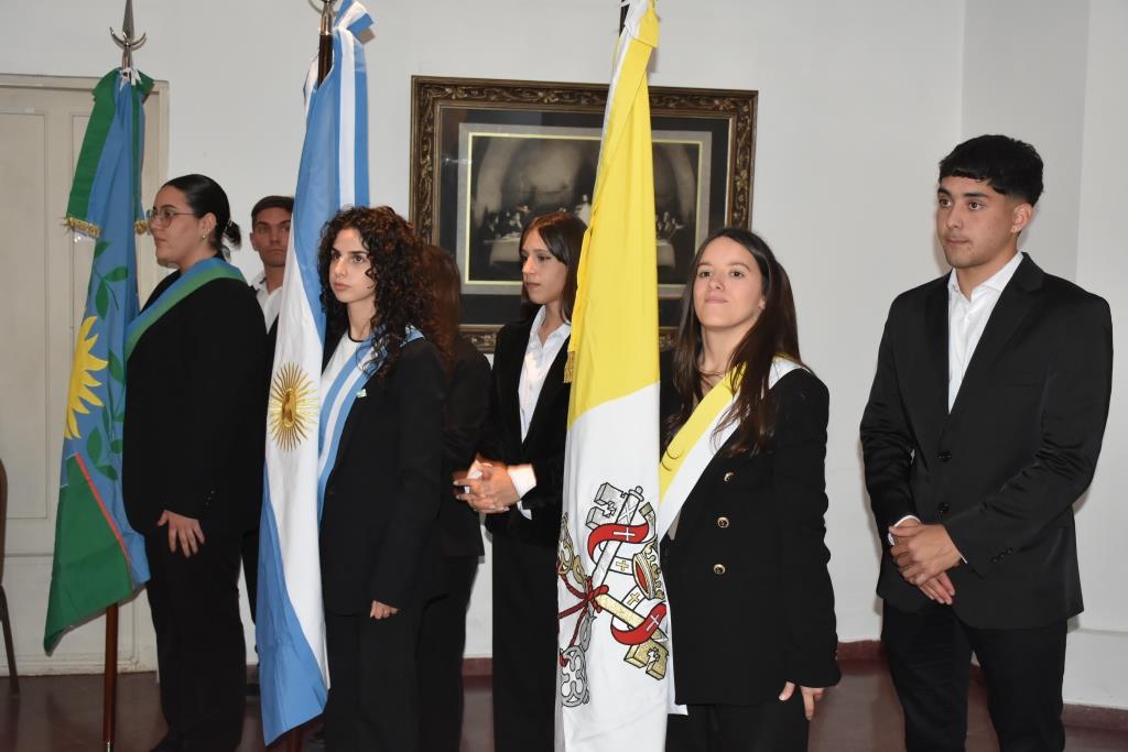 Emotiva ceremonia de colación de la Facultad de Humanidades de la UCALP en la Iglesia Catedral 