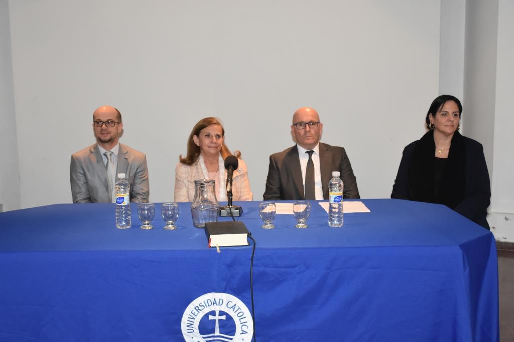 Emotiva ceremonia de colación de la Facultad de Humanidades de la UCALP en la Iglesia Catedral 