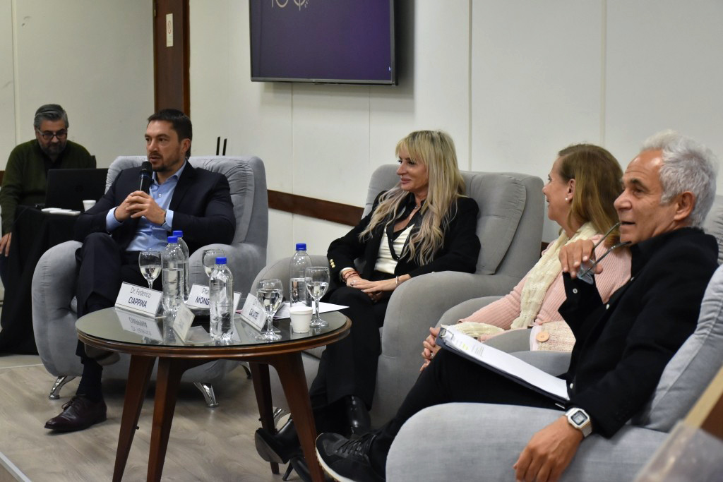 Finalizó el Seminario de Formación Ambiental en el Colegio de la Abogacía de La Plata (25)