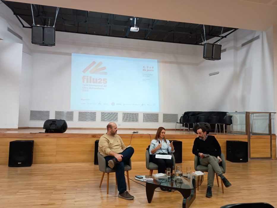 La Editorial UCALP participó de la Feria Internacional del Libro Universitario en Córdoba (6)