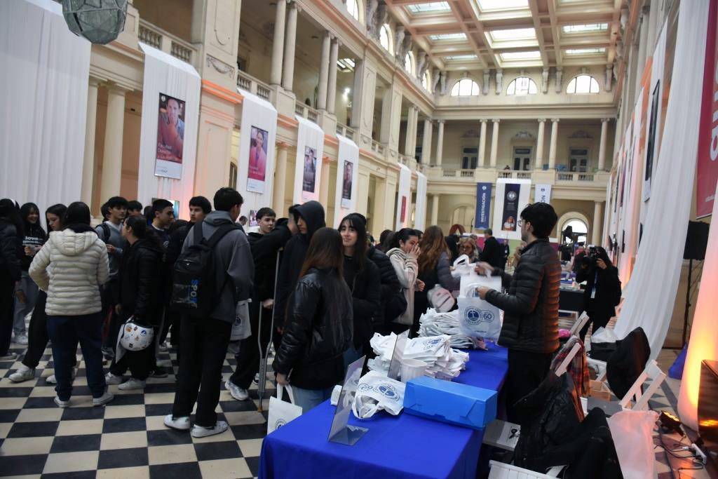 La Expo UCALP 2025 ya se vive en el Pasaje Dardo Rocha